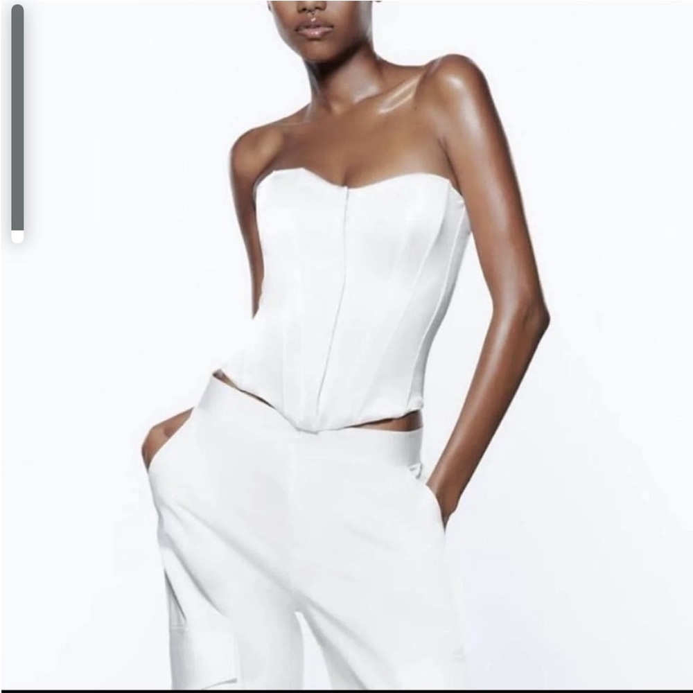 Top - Picture 2 of 2